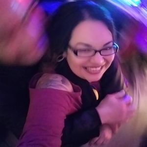 Meet your Posher, Cassandra